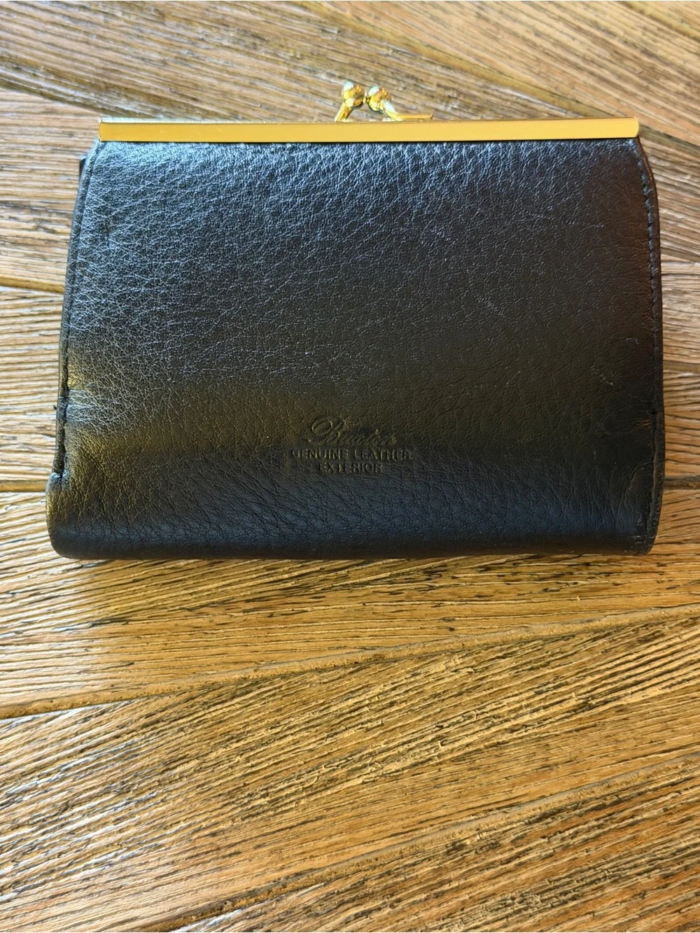 Buxton Women’s black Leather Trifold Wallet multi card compartment organizer